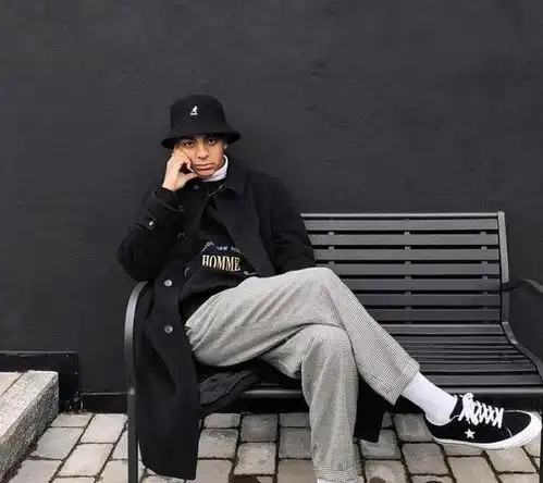 日系街头运动风穿搭技巧,怎么穿才时髦