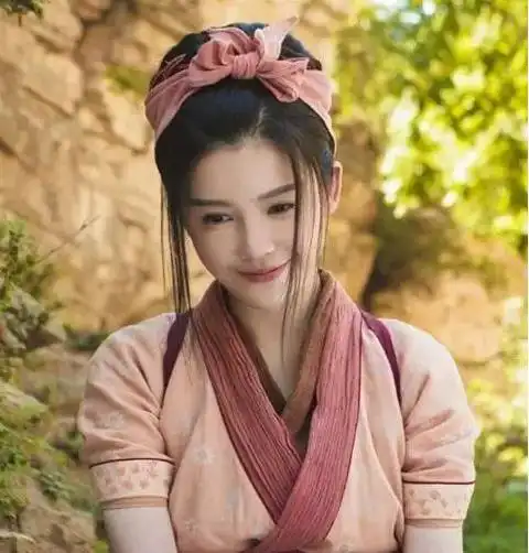 她是鹿晗电影首秀的女主角,可却不屑炒作