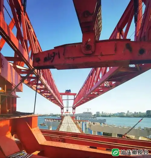莲阳河特大桥传来最新消息,以后就不用塞在三桥上了...