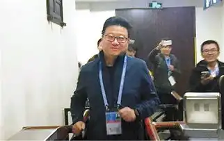 互联网大会表情秀马云同款走红丁磊厕所被堵