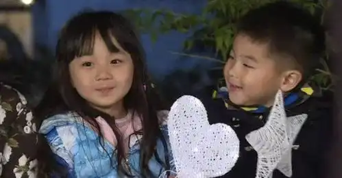 爸爸去哪儿小鱼儿暗恋小山竹