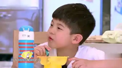 妈妈是超人尼莫是像了沙溢吧,表情包供应大户,这一笑也是没谁了