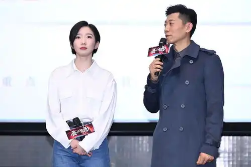 正式复出孟美岐穿白衬衫配牛仔裤宣传新电影,换新发型高调归来