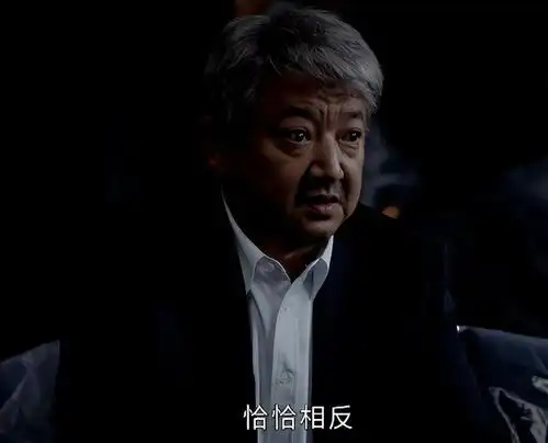 悬疑剧新生才播3集,拿下热度榜第一,黄觉这回淘到宝了