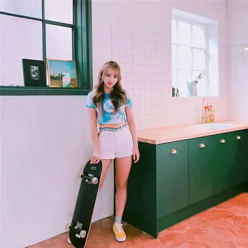 女星越瘦越美看过吴宣仪和程潇多肉腿,这才是男人心头爱