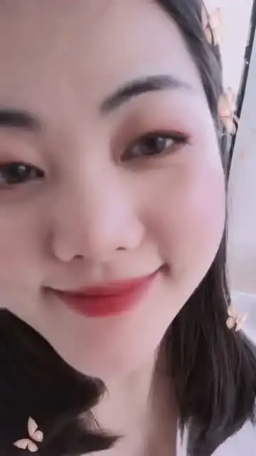 剪短发仙气飘飘化蝶飞