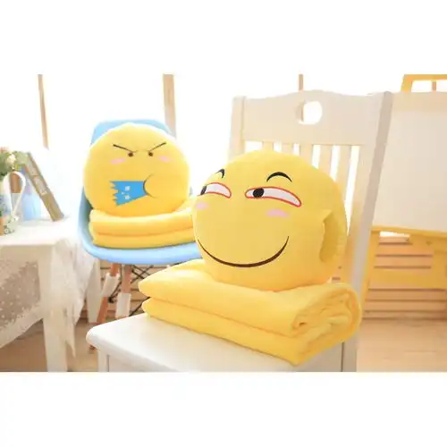 表情闽威抱枕滑稽qq表情包暖手捂午睡毯子emoji腰靠垫汽车抱枕被子两用三合一...表情