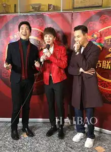 鲜肉网红一堆,最后刷爆热搜榜却是董卿