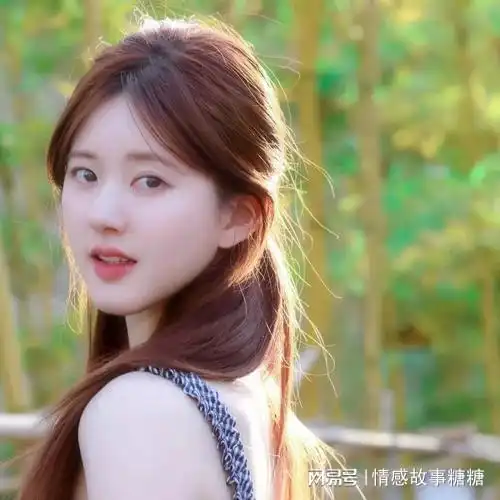 官媒批绝望的文盲后,赵露思甜妹人设跟着崩塌,但不影响事业