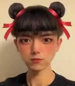 表情一点资讯李现用哪吒表情包的图片曝光,蠢萌蠢萌的网友男神太...表情