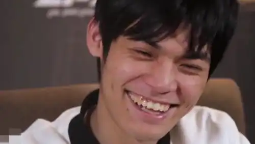 加入edg是因为厂长,上单阿光讲述职业故事最感谢的是deft