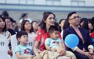 胡可带着鲫鱼兄弟,简直妈妈力max
