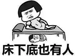 她靠鬼片找灵感,画中的女孩个个阴森诡异让人直呼恐怖