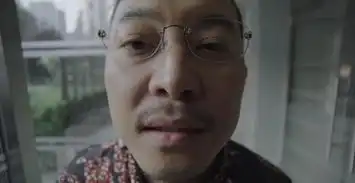 小欢喜沙溢临场发挥一段戏,黄磊都没接上,谁注意导演的表情