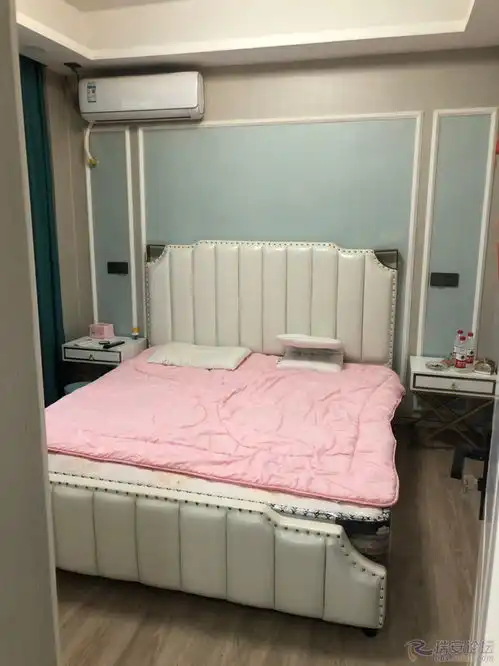 吾悦旁边阳光小区一室一厅一卫精装修拎包入住