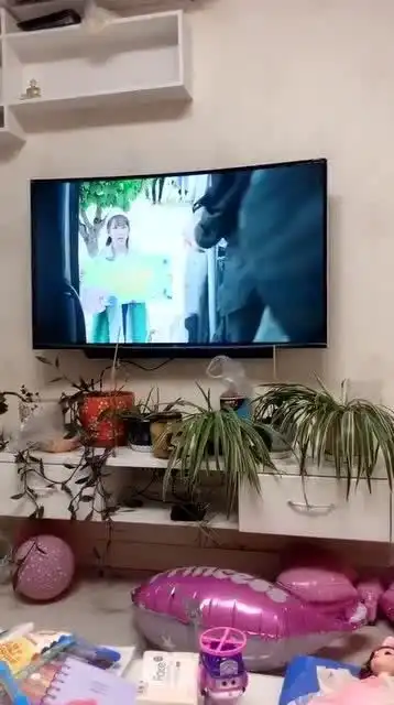 这就是5岁闺女看见李现的表情,我好慌,有人和我抢男朋友怎么办