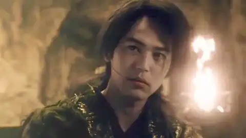 东京花蝴蝶yyds