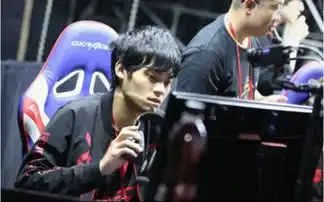 lolrng陷入绝境,粉丝纷纷出谋划策,4名上单是不二之选