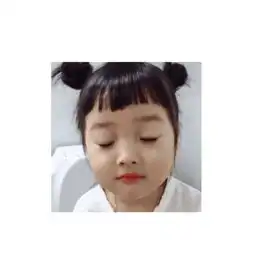 求这个小女孩的表情包